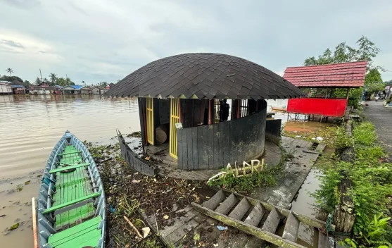Dulu Megah, Kini Terbengkalai! Galeri Sasirangan Sungai Jingah ‘Terkunci’ Status