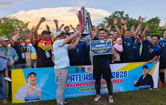 Bupati Ajak Aparatur Desa Bersatu Wujudkan "HSU Bangkit" lewat Turnamen Sepak Bola
