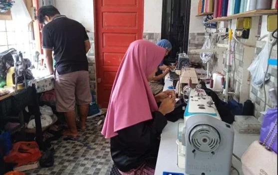 Promosi lewat Medsos, Usaha Jahit Sanawiya Kian Berkembang
