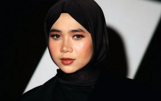 Tiffany Kenanga Rilis “Kata Siapa” tentang Harapan dan Cinta Baru