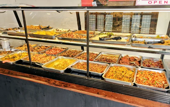 Warung Sambal Jurix Tawarkan Konsep Prasmanan Berbeda