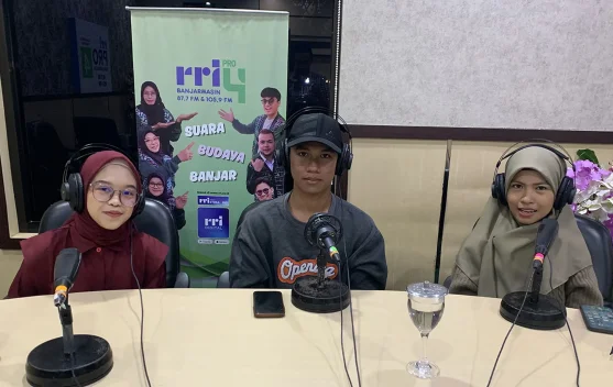 Puisi Bukan Sekadar Kata, tetapi Media Menyampaikan Perasaan