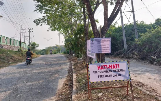 Dinas PUPR Perkim Balangan Mulai Benahi Kerusakan Jalan Muara Pitap-Lingsir