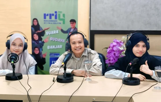 Makanan, Produk Kosmetik dan Obat Wajib Bersertifikat Halal