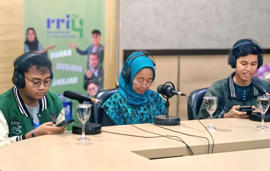 Tempat Berteduh Tak Selalu Rumah