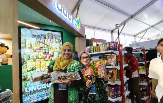 Sebanyak 70 Produk UMKM Binaan Adaro Ramaikan Kalsel Expo 2026
