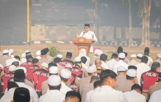Hadiri Salat Istisqa, Supian HK Ikhtiar Mohon Hujan untuk Banua