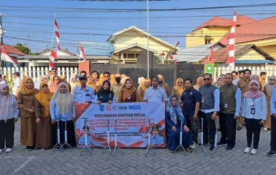 Bantuan Alat Bantu Dorong Kemandirian Lansia dan Penyandang Disabilitas Banjar