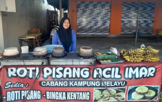 Roti Pisang Acil Imar Cemilan Favorit