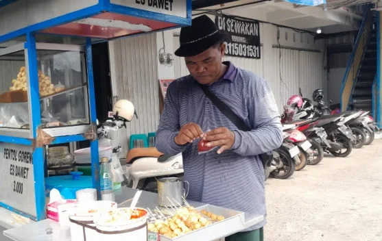 Pentol Goreng Seribu Rupiah Jadi Pilihan Warga Banjarmasin
