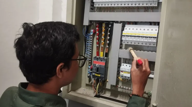 Panel Listrik Kotor, Ancaman Nyata Kebakaran Gedung