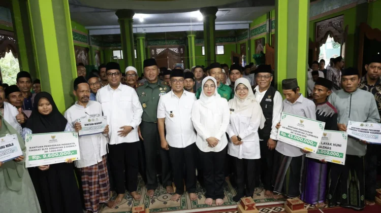 Safari Ramadan, Gubernur Serap Aspirasi dan Salurkan Bantuan
