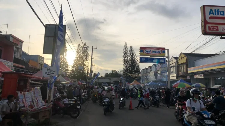 Alternatif Berburu Takjil di Daerah Sayabulu Kota Serang