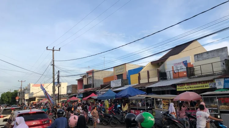 Alternatif Berburu Takjil di Daerah Sayabulu Kota Serang