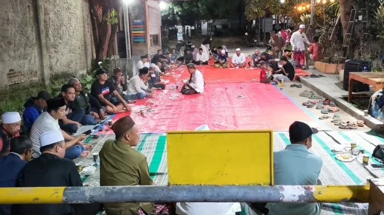 Swadaya Masyarakat Safira Wujudkan Jalan Lingkungan Layak