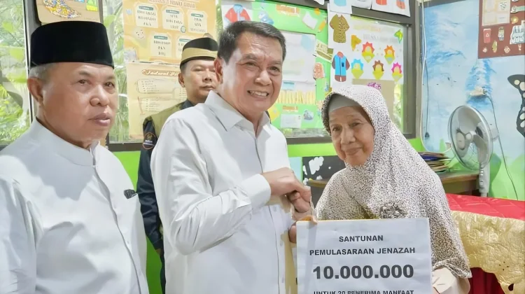 Baznas Kabupaten Tangerang Salurkan ZIS Rp126 Juta untuk Ratusan Warga