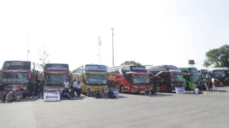 Sebanyak 1,92 Juta Warga Tangerang Diprediksi Mudik saat Lebaran