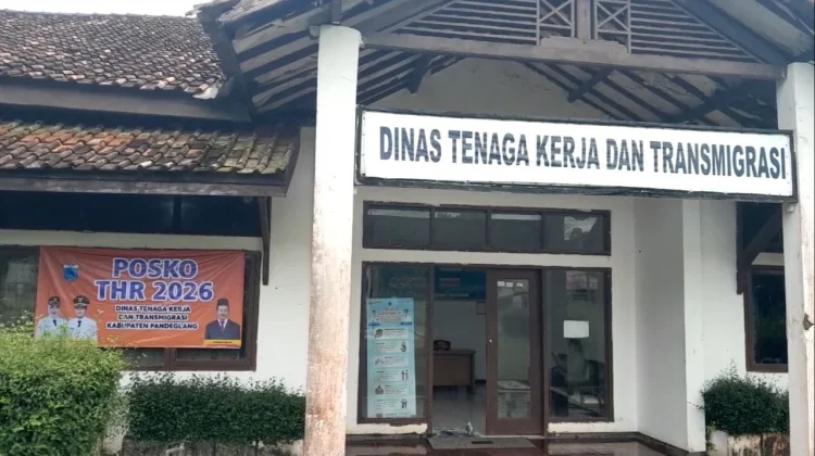 Dinsakertrans Pandeglang Buka Posko Pengaduan THR
