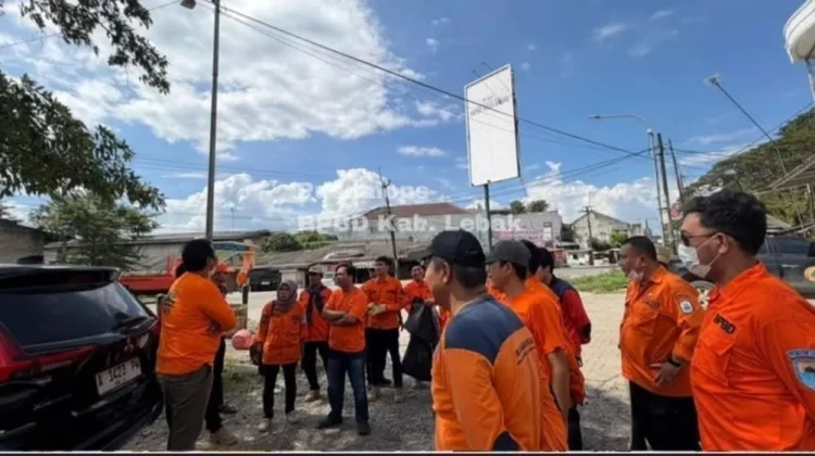 Gerakan Susur Sungai Cegah Banjir di Lebak