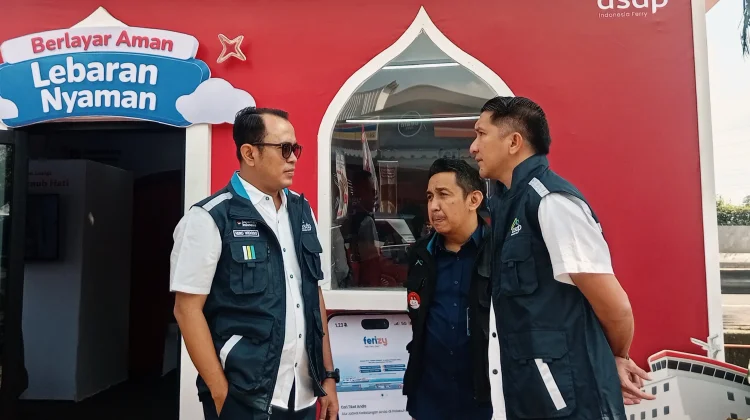 Dirut ASDP Tinjau Posko Mudik KM 43 dan 68