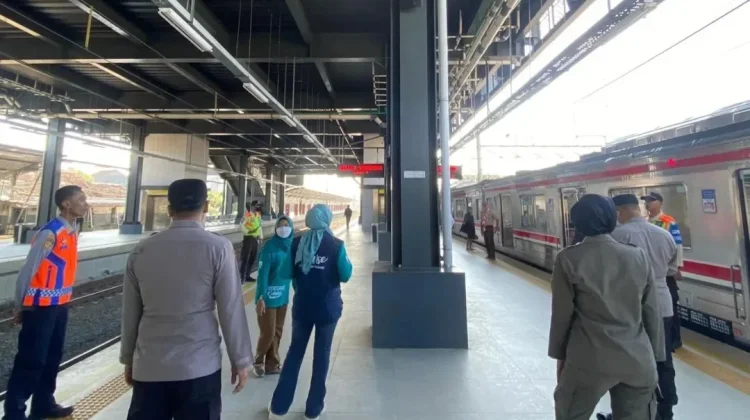 Arus Mudik di Stasiun Rangkasbitung Masih Landai
