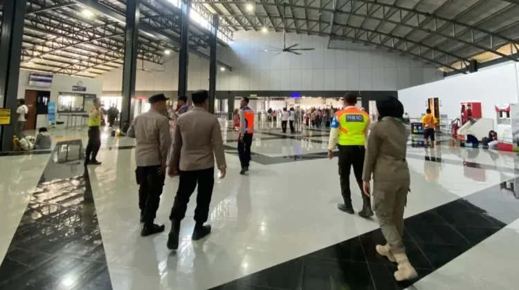 Arus Mudik di Stasiun Rangkasbitung Masih Landai