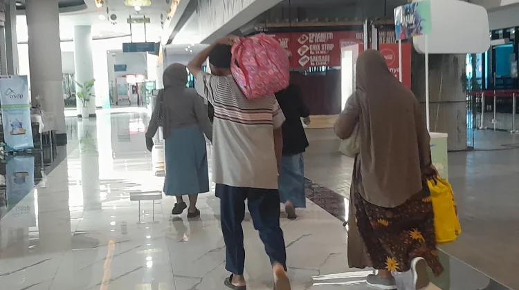 H+2 Lebaran Arus Balik di Pelabuhan Merak Masin Landai