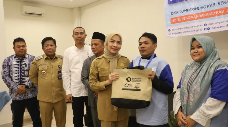 Penyandang Disabilitas di Kabupaten Serang Dibekali Pelatihan Olahan Perikanan
