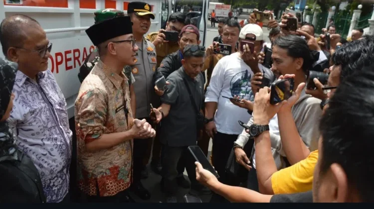 Pemkab Lebak Serahkan Truk dari Agrinas untuk KDKMP Lebak
