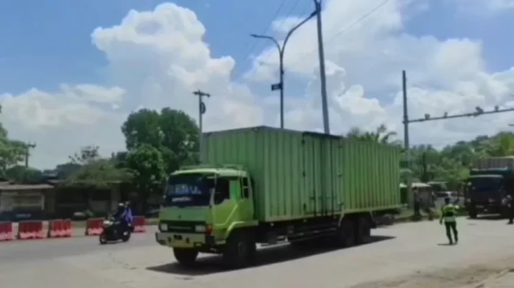 Pemkot Cilegon Akan Seleksi Kendaraan Truk yang Melintasi JLS