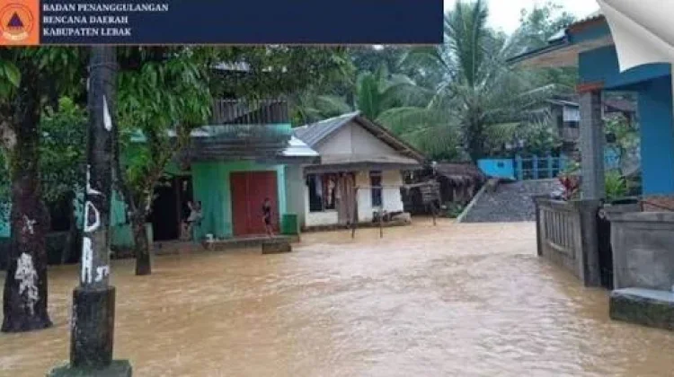 BMKG Peringatkan Hujan Lebat Melanda Banten