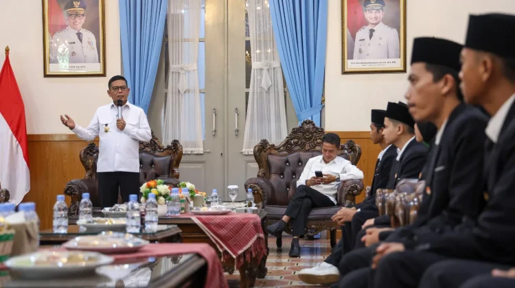 Gubernur Wajibkan Sekolah di Banten untuk Menanam