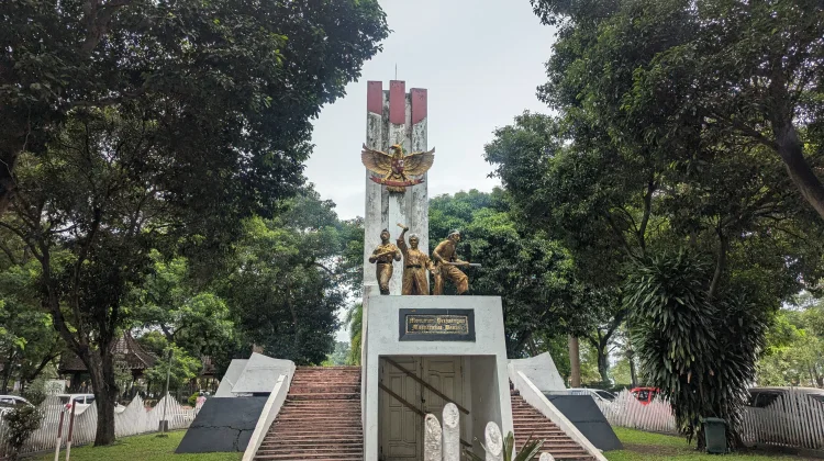 Alun-alun Kota Serang Ditata Ulang, Air Mancur Menari dan Ikon Golok Disiapkan