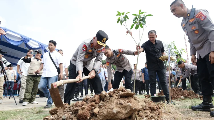 Gerakan Indonesia ASRI, Polda Banten Tanam 1.000 Pohon di Situ Rawa Arum