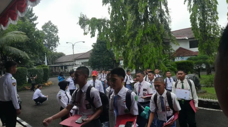 Ambisi Pelajar Pandeglang Tembus Paskibraka