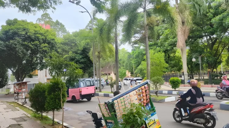 Bagian Tengah Alun-alun Kota Serang Akan Bebas Kendaraan dan Ramah Pejalan Kaki