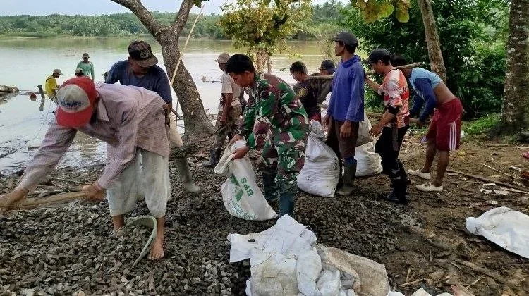 Kodim Pandeglang Bangun Empat Jembatan Perintis Garuda