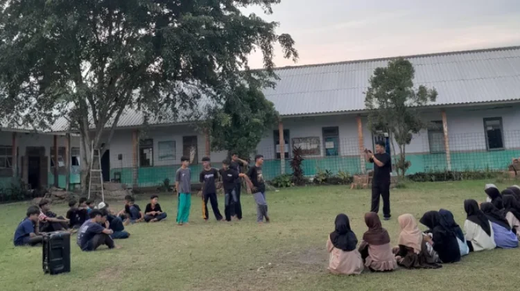 Teater Padma Angkat Isu Sosial Lewat Pementasan