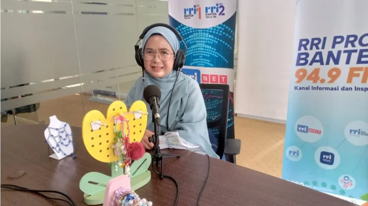Dari Hobi Jadi Bisnis Aksesori Handmade