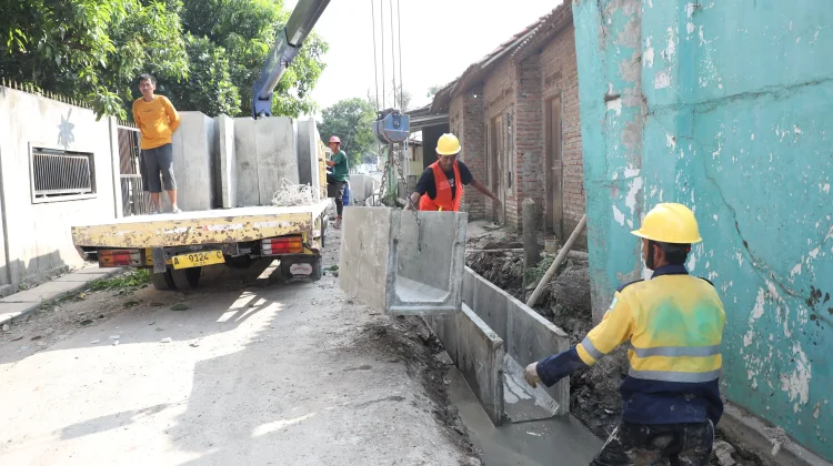 Pemkot Serang Percepat Penanganan Jalan dan Drainase di Ranca Palupuh