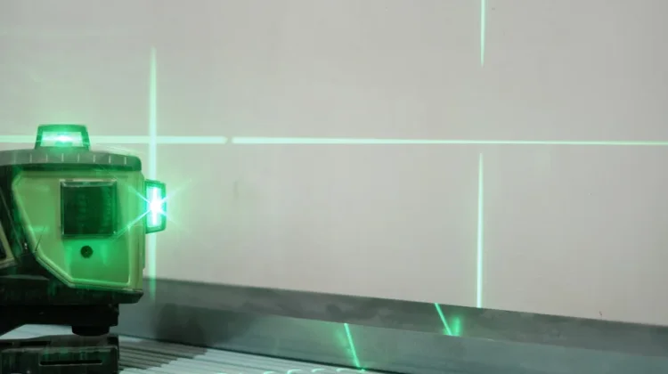 Laser Leveling Jadi Alat Ukur Modern yang Presisi untuk Konstruksi