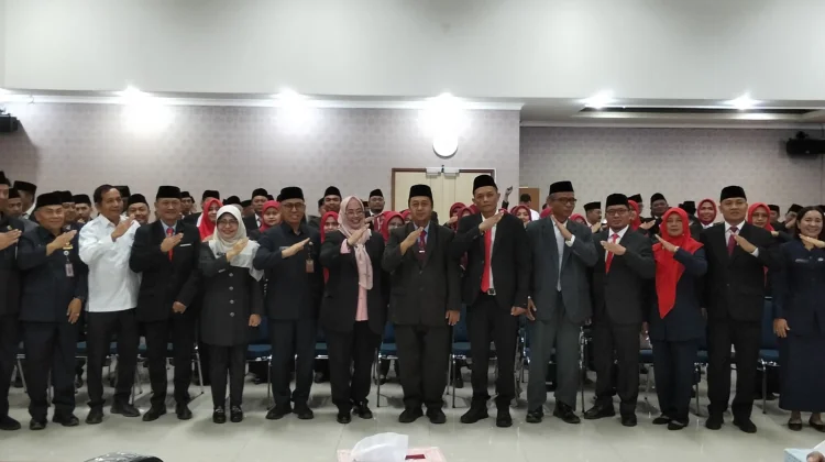 Tingkatkan Kinerja, 94 Pejabat Pemkab Pandeglang Resmi Dilantik
