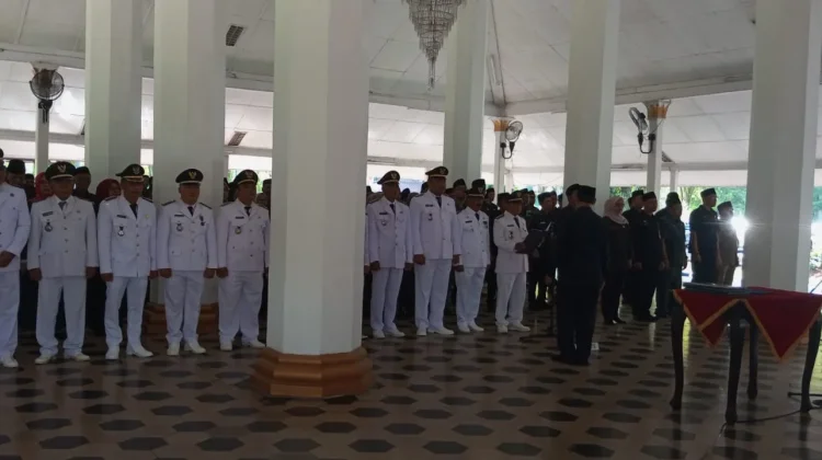 Bupati Lebak Hasbi Jayabaya Lantik Ratusan Pejabat Baru