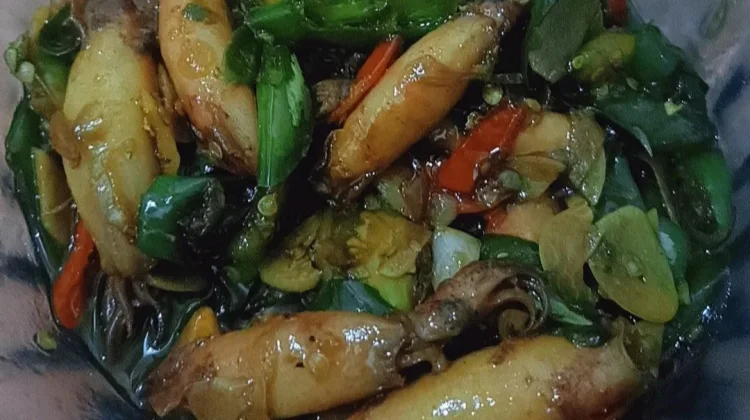 Resep Gurih Pedas Cumi Asin Cabai Hijau