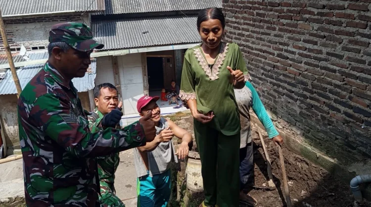Bertahun-Tahun Numpang di Tetangga, Kini Yeni Punya MCK Sendiri dari TNI