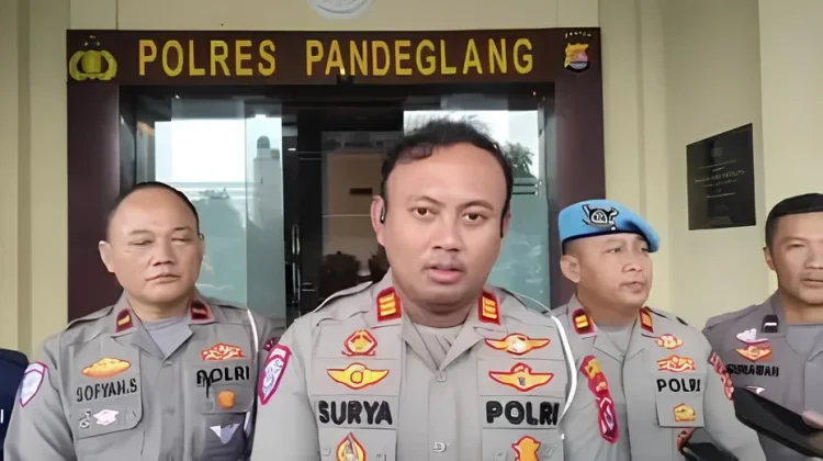 Satlantas Polres Pandeglang Selidiki Kecelakaan di SDN Sukaratu 5