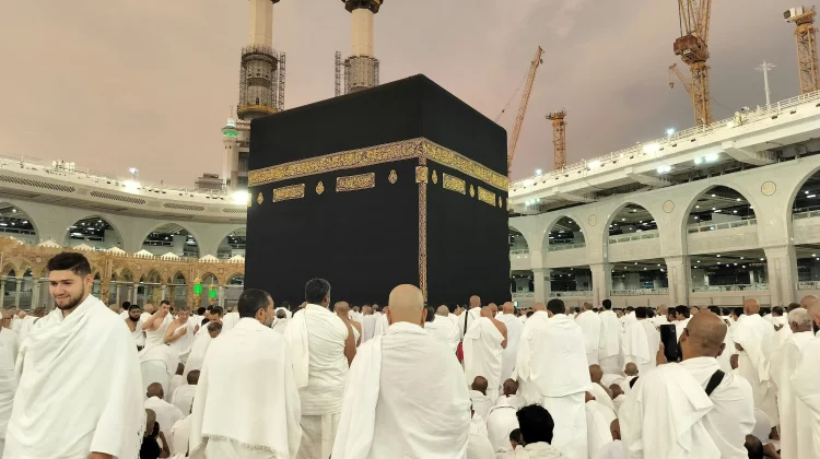 Kesetaraan Manusia dalam Balutan Ihram