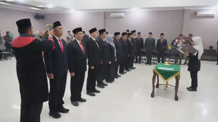 Bupati Pandeglang Lantik 9 Pejabat Eselon II