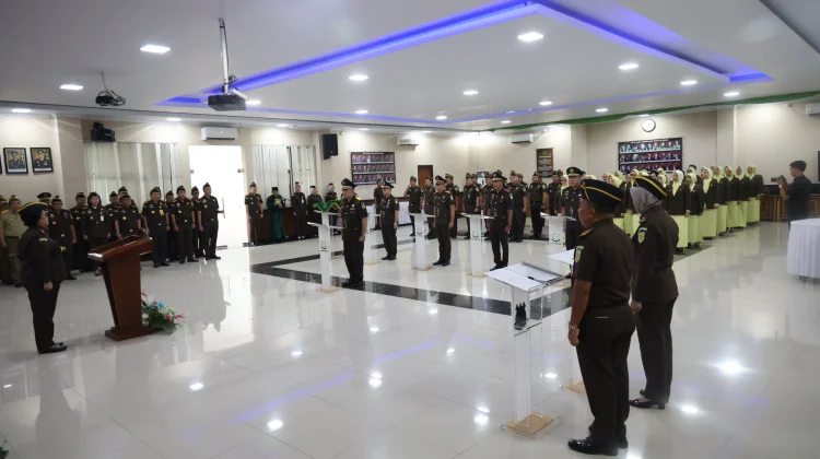 Kajati Banten Lantik Empat Kepala Kejaksaan Negeri
