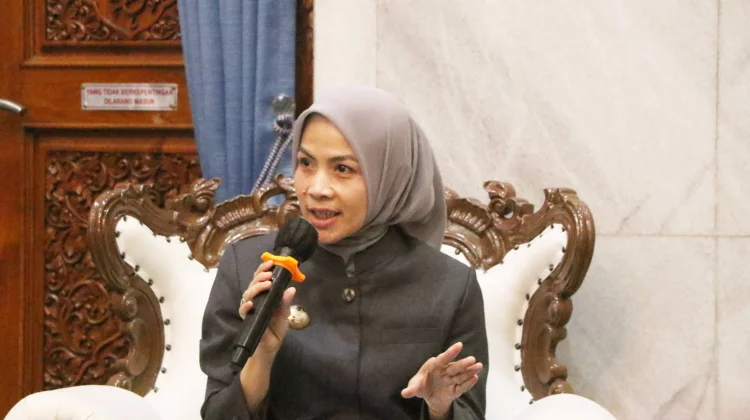 Bupati Serang Ajak Warga Awasi Lingkungan Pendidikan Anak